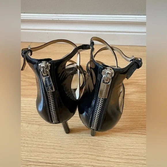 Michael Kors Glossy Black Strappy Heels real leather - Picture 6 of 8
